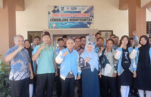 Dilepas DPRD NTB, Tim LKBB-PB SMAN 9 Mataram Optimistis Juara di Senayan Jakarta